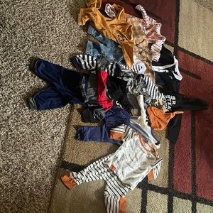 kids clothes wore once and couldn’t fit after
